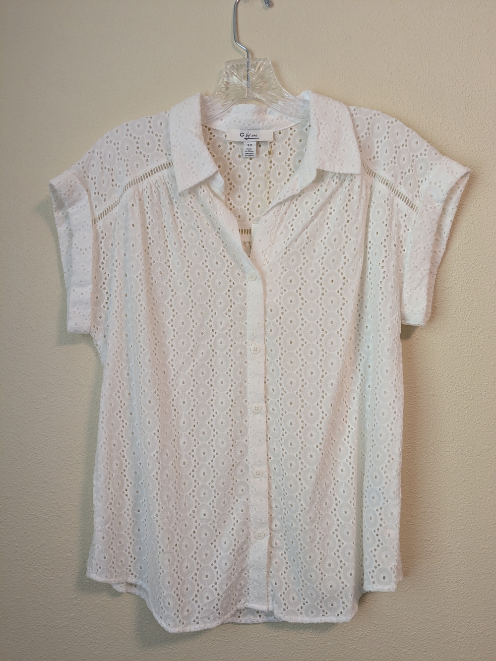 Eyelet Button-Down Short Sleeve Shirt - White